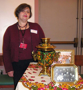 Helen Kroner at the Hebrew Senior Life Mass. Memories Road Show (2)