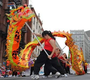 Celebrating Chinese culture--dragon dancing