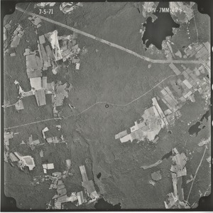 Worcester County: aerial photograph. dpv-7mm-129