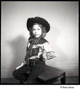 Carly Simon: full length portrait in cowboy costume