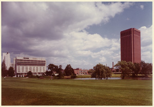 Pond, Campus