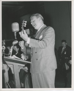 Arthur Godfrey performing at Institute Day