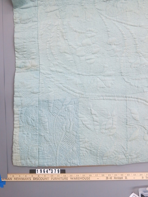 Whole cloth quilt