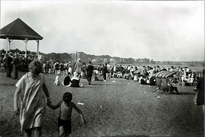 Lynn Beach, 1928