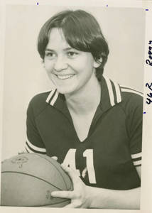 SC Bascketball player, Mary Regan