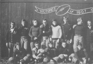 Class of 1908-09 football teams