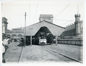 Shelter over tracks corner Canal and Causeway Streets