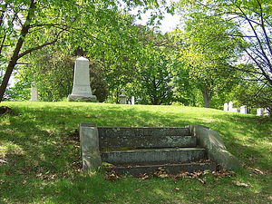 Yale family plot, Lakeside Cemetery, Wakefield, Mass.