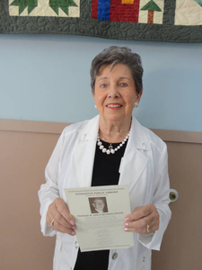 Elizabeth Daly at the Stoughton Mass. Memories Road Show