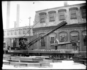 Boston: Brown Hoist Derrick