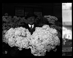 Charles Ruggles at the Boston flower market