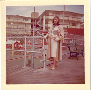 Alison Laing on Boardwalk (2)