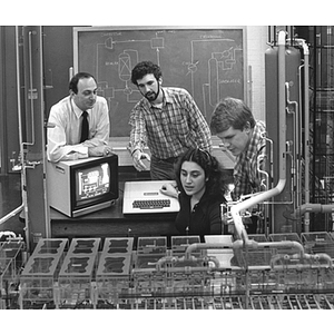 Professor Ralph Buonopane with chemical engineering students