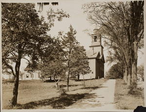 Exterior view of The First Church in Weymouth, Weymouth Heights, Mass., undated