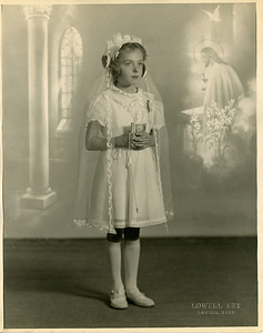 Carmen Ares First Communion photo