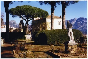 Villa Cimbrone gardens
