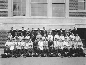 Hadley Junior High School class picture