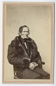 Edward Hitchcock, half-length portrait, facing right, circa 1863