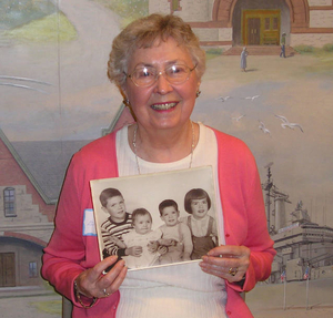 Dorothea Byrnes at the Quincy Mass. Memories Road Show