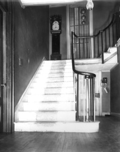 Gold-Appleton-Longfellow-Plunkett House, Pittsfield, Mass., Entrance Hall.