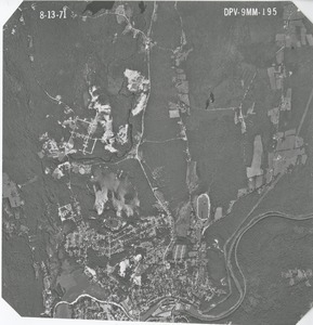 Worcester County: aerial photograph. dpv-9mm-195