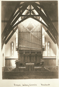 Interior of Stearns Church at Amherst College