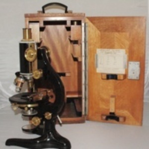 Carl Zeiss Jena monocular microscope
