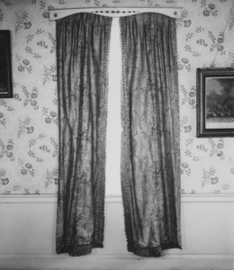 Curtain