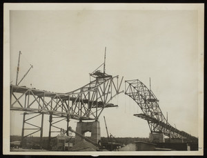 Construction of the Bourne Bridge