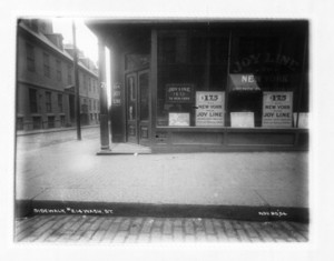 Sidewalk #214 Washington St., Boston, Mass., November 20, 1904