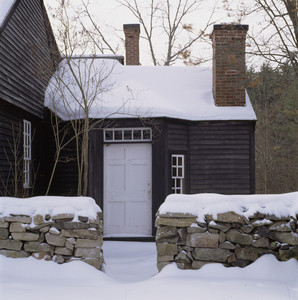 Exterior in snow, Jackson House, Portsmouth, N.H.