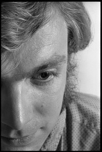 Tom Rush: studio portrait (close-up)