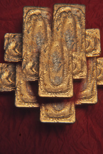 Gold ingot