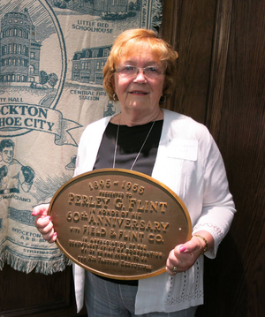 Susannah Leslie at the Brockton Mass. Memories Road Show