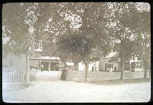 Cliftondale (where Mrs. Kellog lives now), Henry Carter Family, Old butcher wagon, 558 Lincoln App