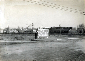 Commercial Street and State Boulevard, north corner, 1911