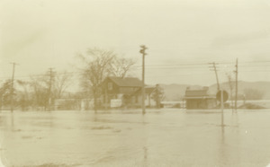 Huff's Filling Station during Connecticut River flood crest