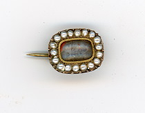 Brooch