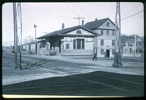 East Saugus, Railroad Station