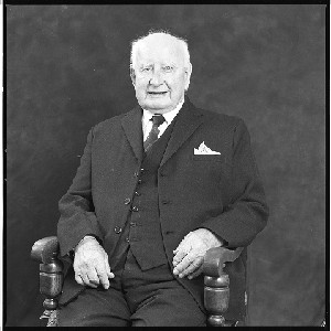 John Carron, aged 86 years, former Nationalist MP for Fermanagh in the pre-1972 Stormont government, uncle of Sinn Fein activist Owen Carron who was Bobby Sands's election agent. Died at the age of 90