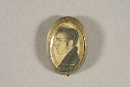 Brooch with miiniature portrait of John Smith