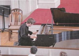 Pianist: Academic Festival 2008.