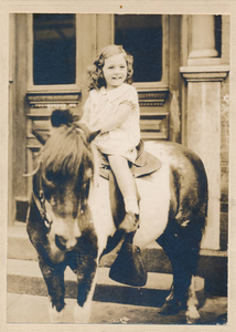 Special treat on the pony (front)