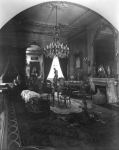 Interior view of the Gardner Brewer House, parlor, 29 Beacon St., Boston, Mass., undated