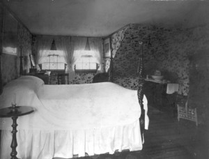 Loring House, Loring St., Weston, Mass., Bedroom.