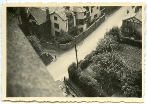 Street and manor house seen from above
