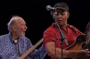 Pete Seeger and Guy Davis performing at the George Wein tribute, Symphony Space, New York City