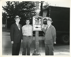 [Traffic signal at Walk Hill Street]