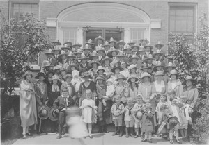 Class of 1913 at possible 10th reunion