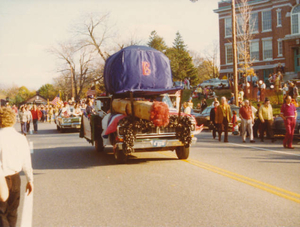 Luis Tiant day parade